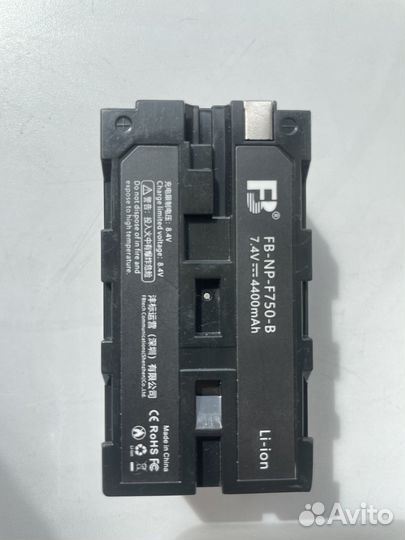 Видеосвет yongnuo 300