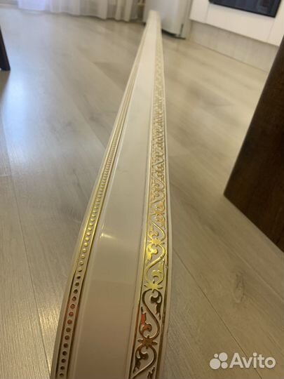 Карниз потолочный