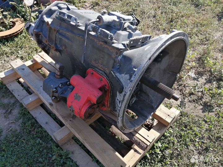 Запчасти на Сканию