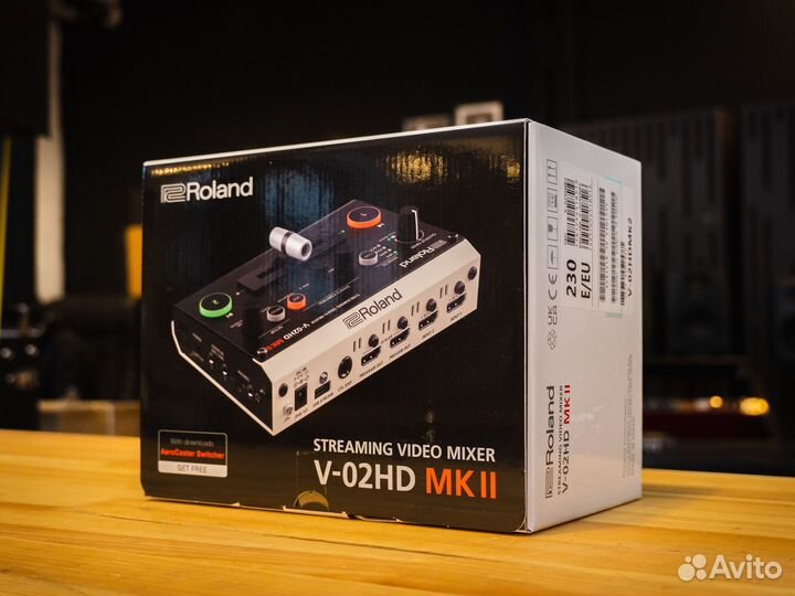 Roland V-02HD