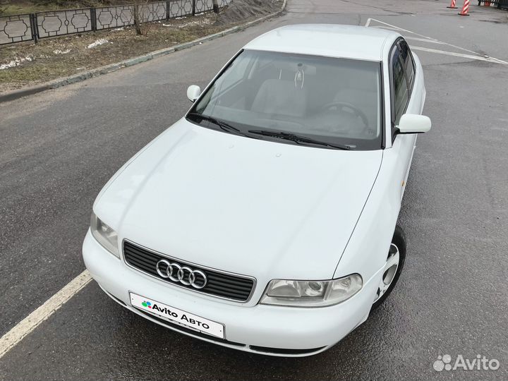 Audi A4 1.8 AT, 1996, 250 000 км