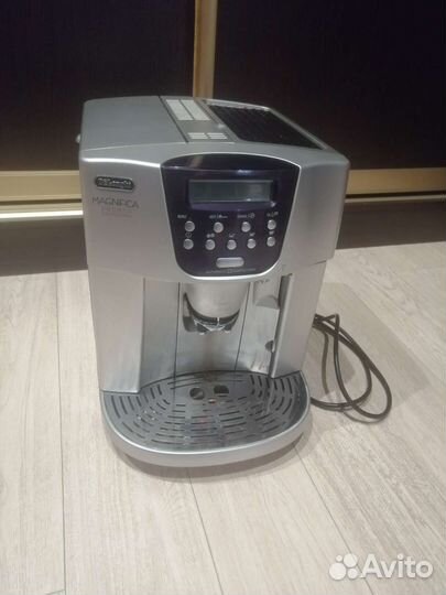 Кофемашина delonghi magnifica 4500