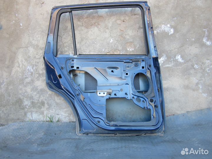 Дверь задняя левая Форд Мондео 3 Универсал