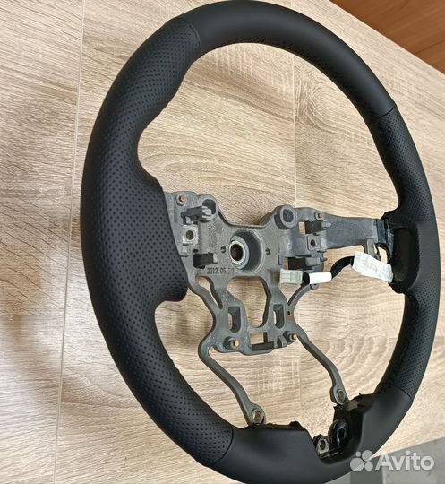 Руль новый Хундай Санта Фе 3 обмен
