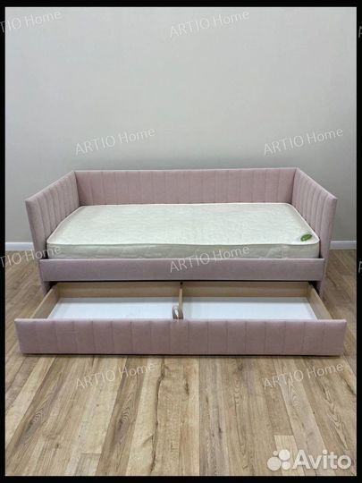 Детская кровать угловая