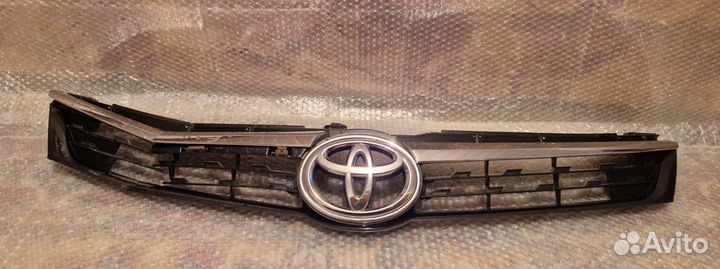 Решётка радиатора Camry v55