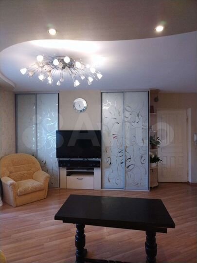 3-к. квартира, 64 м², 8/10 эт.