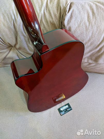 Гитара дредноут новая с чехлом