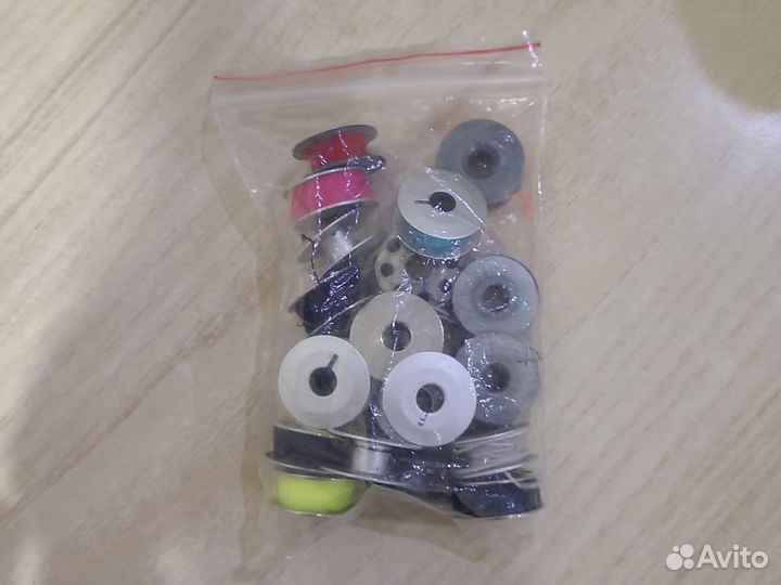 Шпулька для швейной машинки