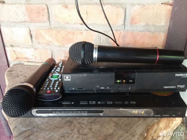 Т.В. приставка,микрофоны