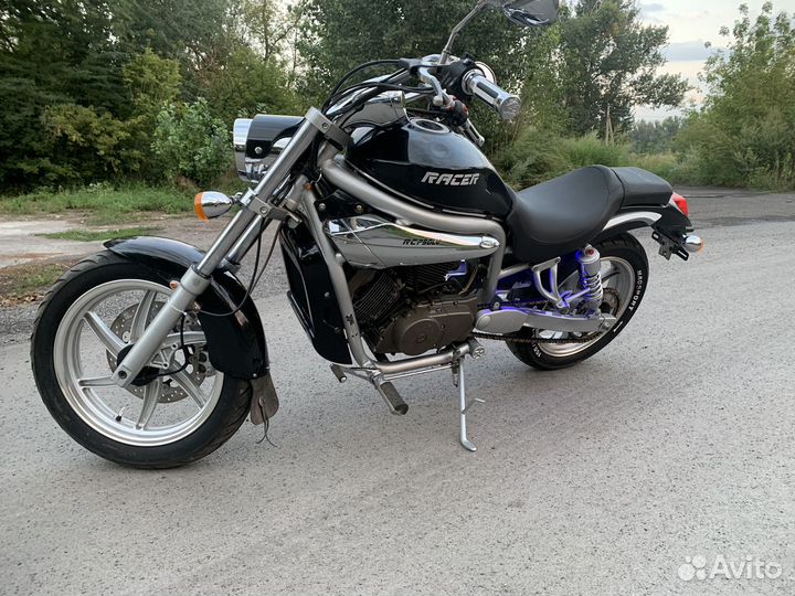 Мотицикл Рейсер крузер 250