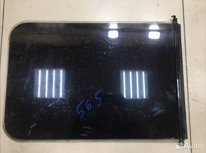 Стекло кузовное глухое большая половинка УАЗ 452