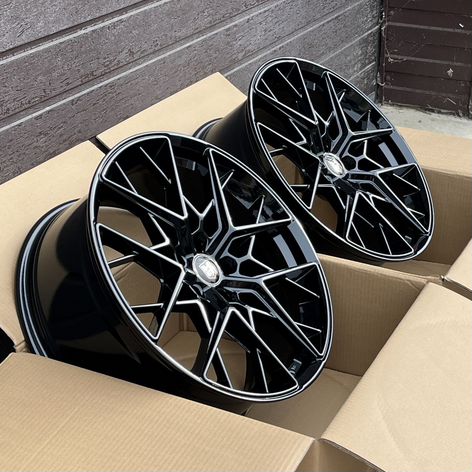 Литые диски HRE FF10 8.5×R19 5×114.3