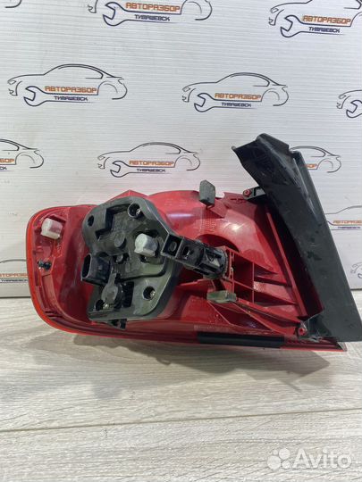Фонарь задний правый в крыло Audi A4 B8 07-12