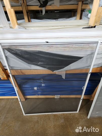 Москитные сетки на окна и двери