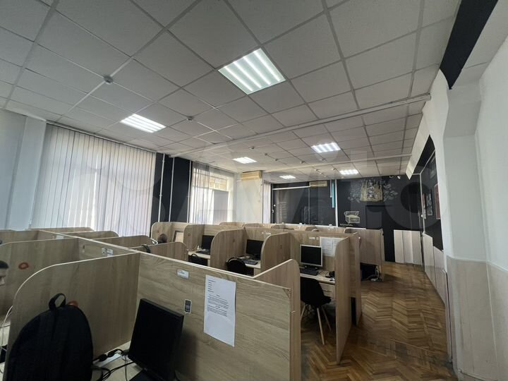 Офис, 320 м²