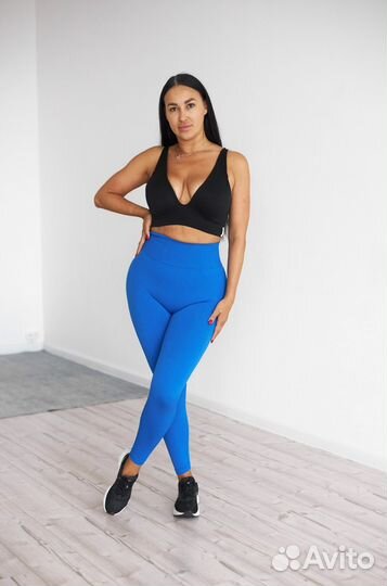 Модель для рекламы одежды