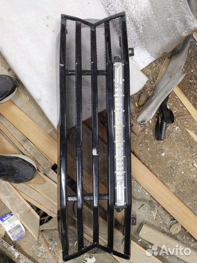 Решетка радиатора