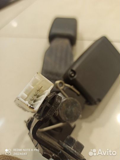 Ответная часть ремня задняя (Kia K5 III)