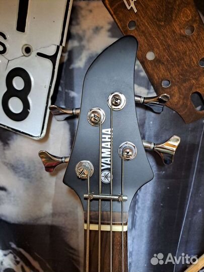 Бас гитара yamaha rbx270