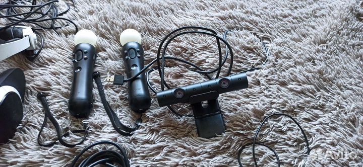 PS VR для PS4 + 2 Movies + камера