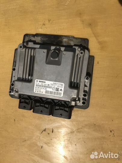 Пежо 308 2012 г. эбу двигателя EP6C