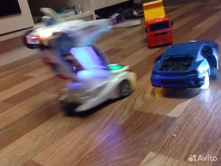 Детская машинка