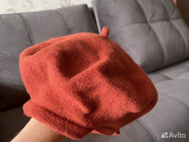 Берет женский