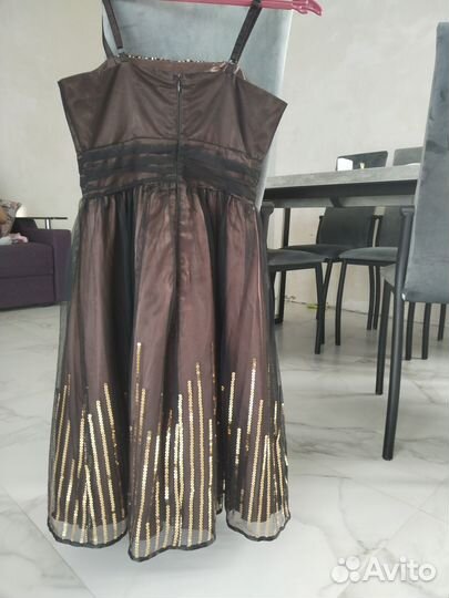 Нарядное платье для девочки