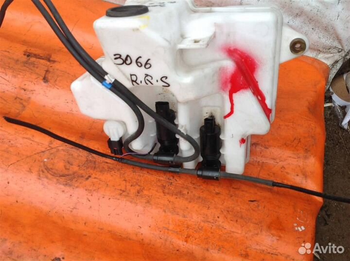 Бачок омывателя в сборе с моторами Land Rover RAN