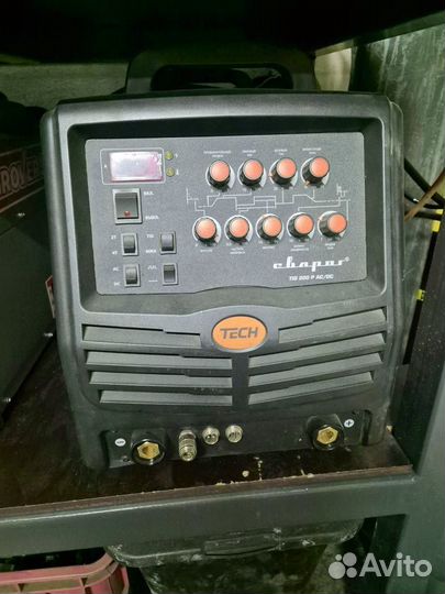 Сварочный аппарат Сварог Tech Tig 200 P AC/DC