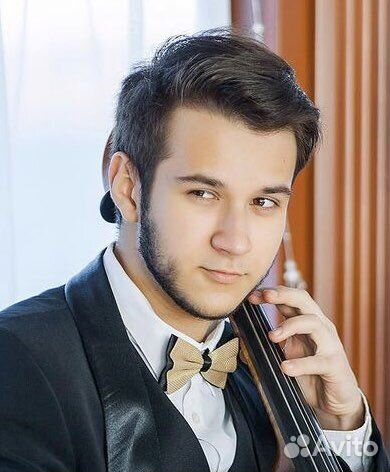 Преподаватель виолончели и сольфеджио