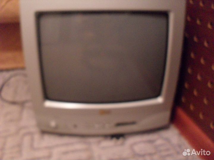 Продам телевизор LG