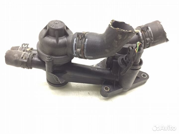 Корпус термостата Volkswagen Golf 5 1.6 FSI 2006