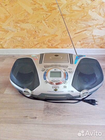 Музыкальный центр lg