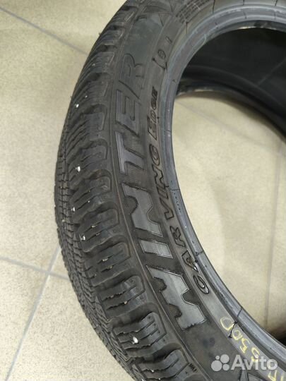 Pirelli Winter Carving Edge 245/45 R19 и 275/40 R19 105T