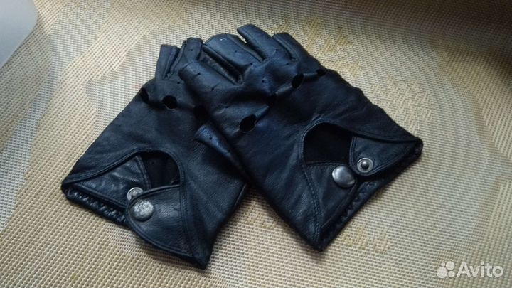 Кожаные перчатки без пальцев мужские