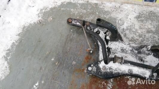 Балка подвески передняя dodge caliber (6BR15LG01)