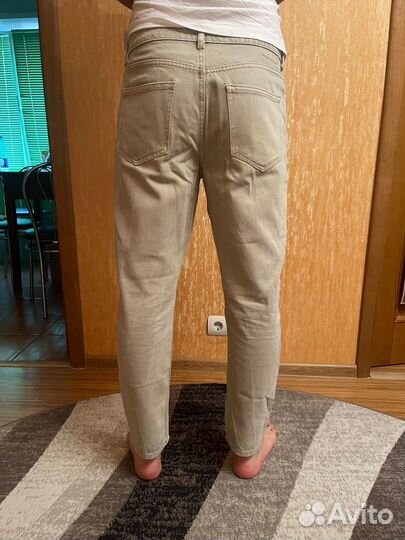 Джинсы песочного цвета мужские