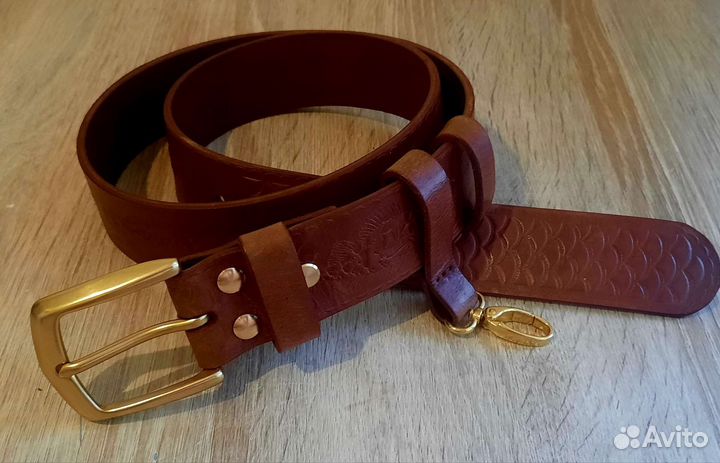 Мужской кожаный ремень ручной работы