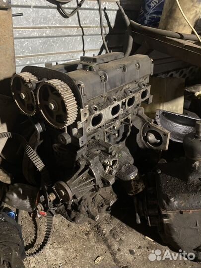 Двигатель для машин