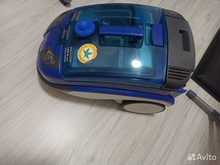 Моющий пылесос Thomas