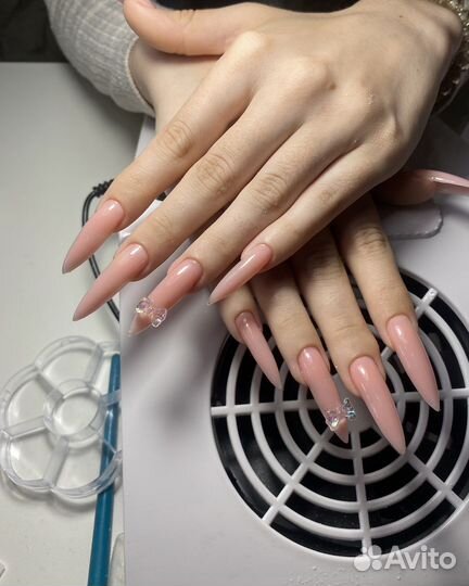 Маникюр наращивание