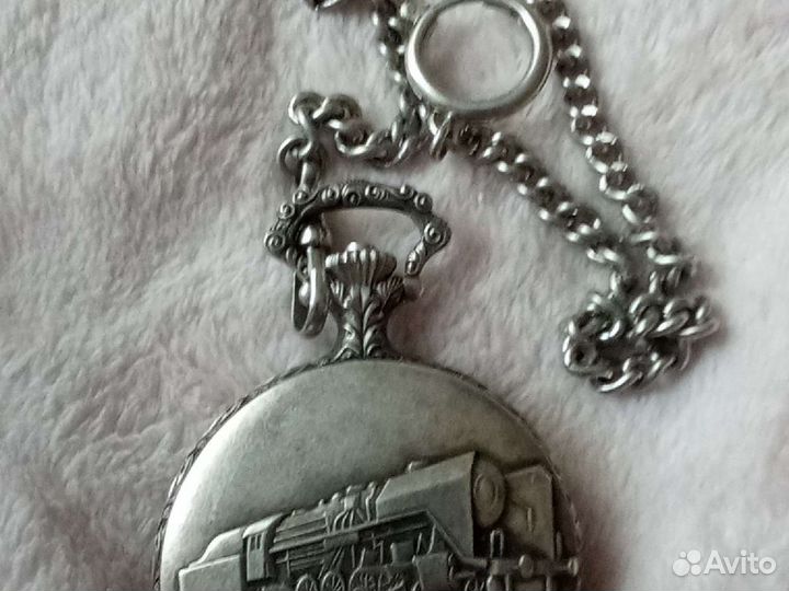 Механические карманные часы