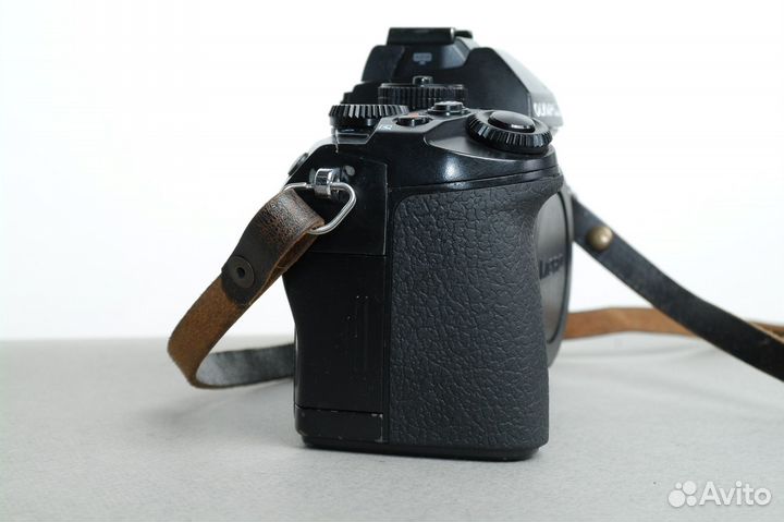 Фотоаппарат Olympus om d e m1 body