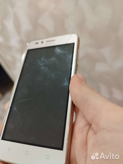 Телефон Huawei