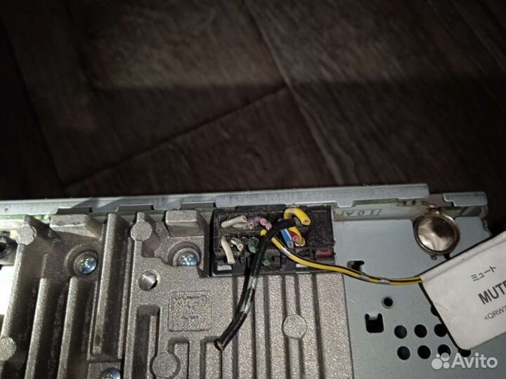 Магнитола Pioneer MVH-1400UB