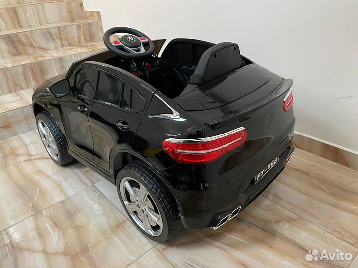 Детский электромобиль BMW