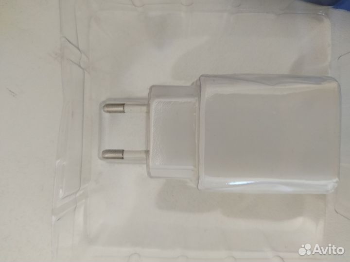 Зарядное устройство на iPhone 20w