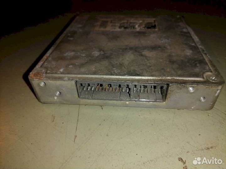 Блок управления двигателем 89551-32060 Toyota Camr